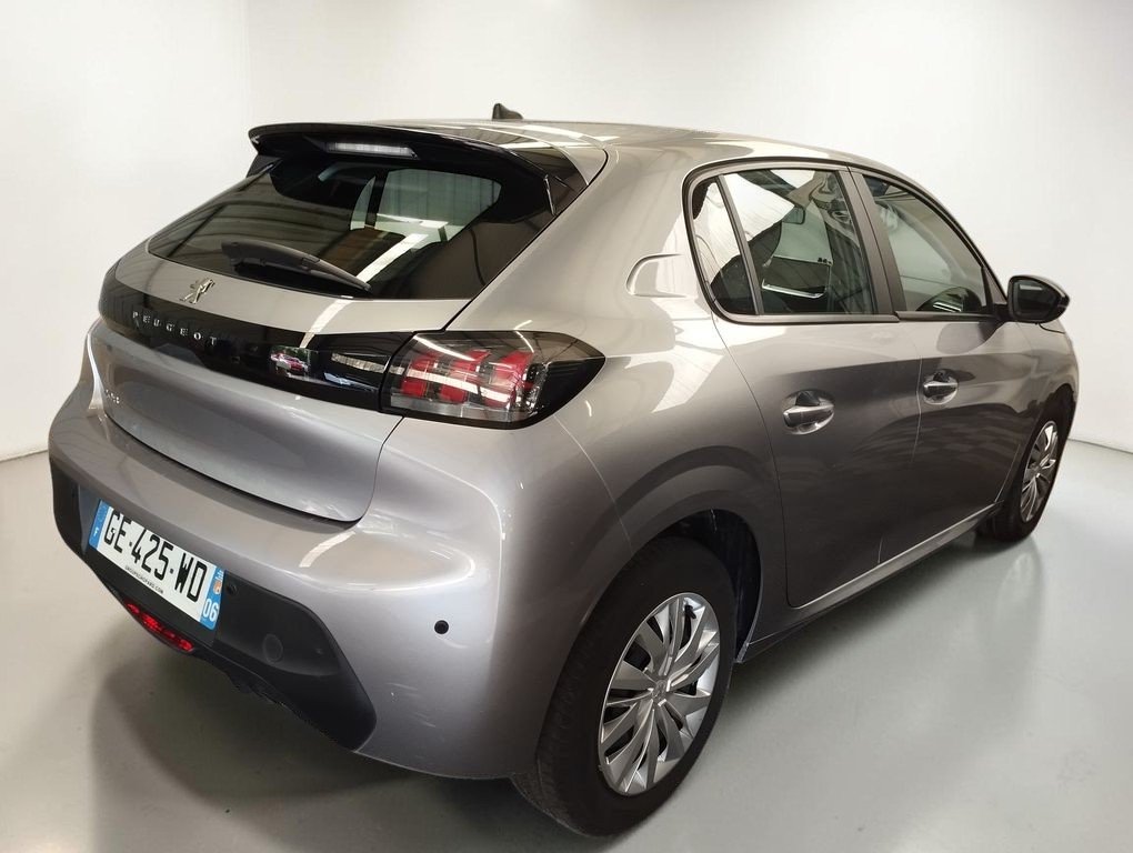 Peugeot 208 - Photo 2