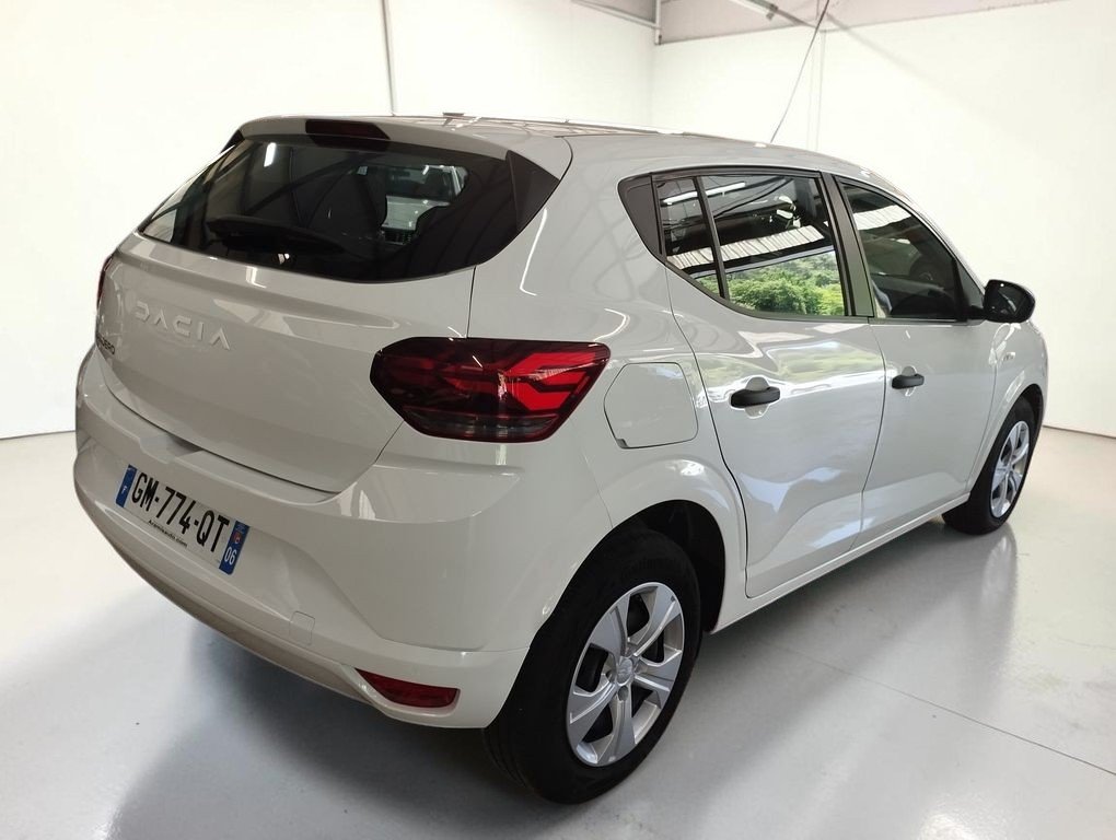 Dacia Sandero - Photo 2