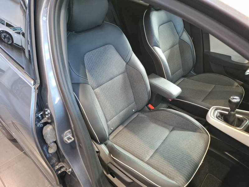 Renault Clio - Photo 39