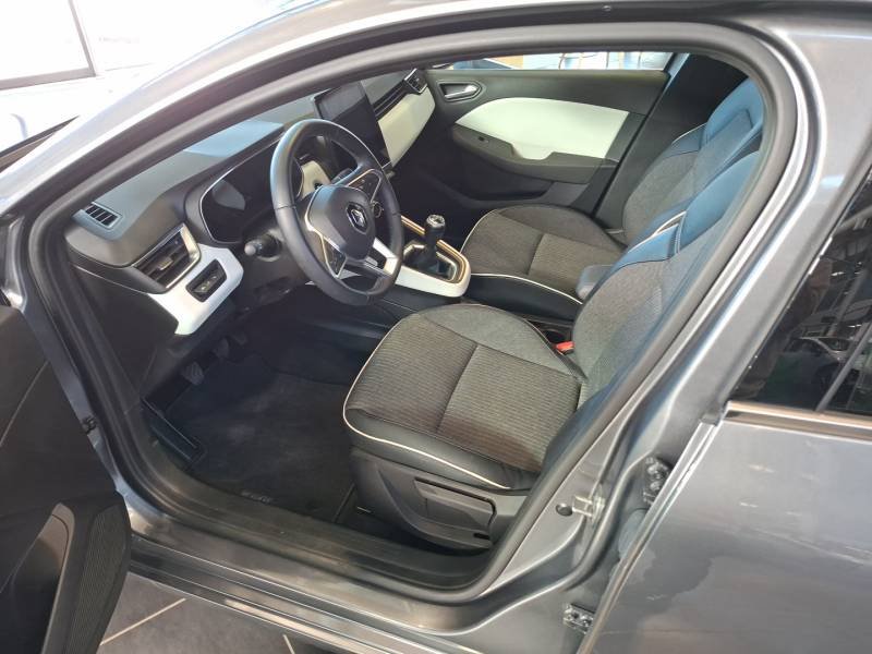 Renault Clio - Photo 10