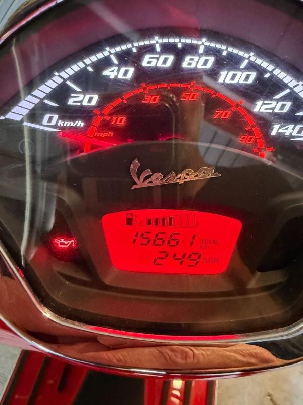 Vespa Vespa GTS 300 - Photo 5