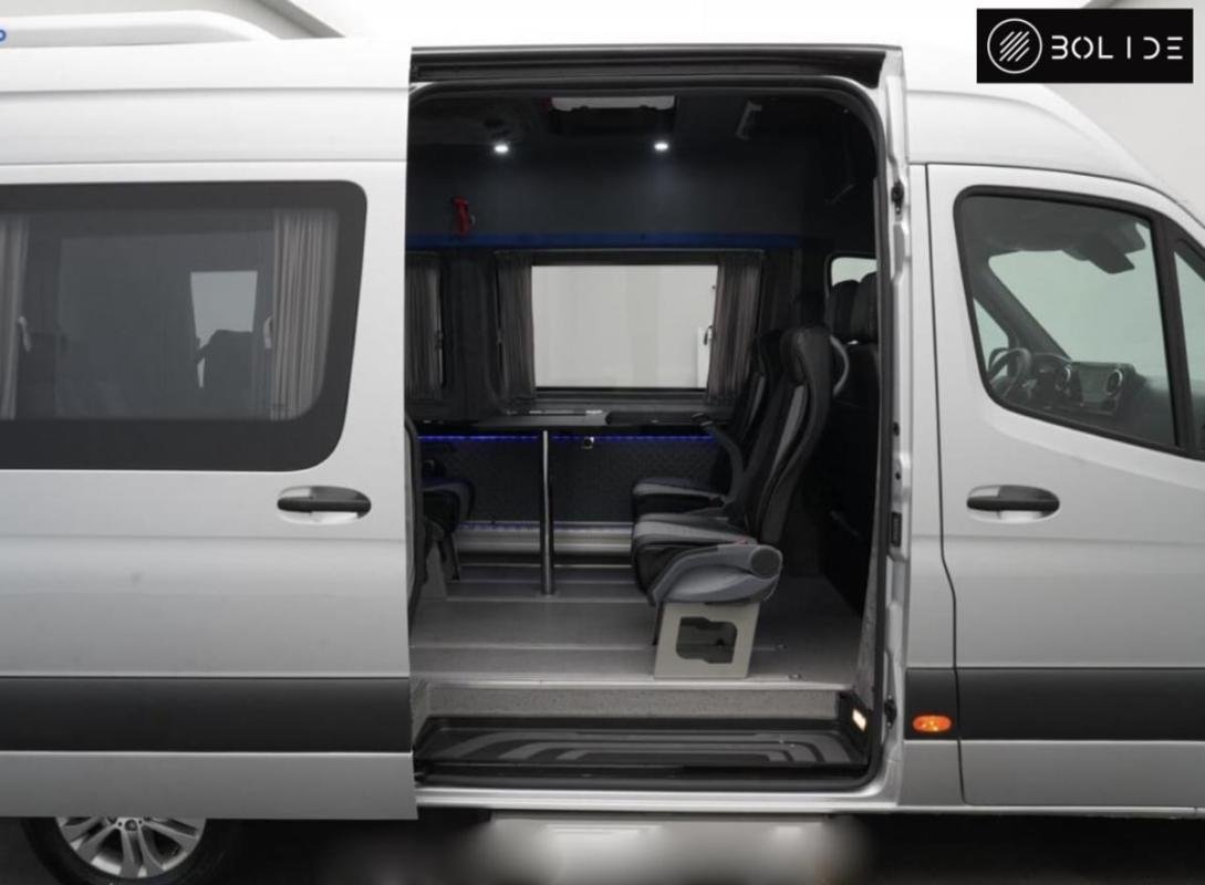 Mercedes Sprinter - Photo 13