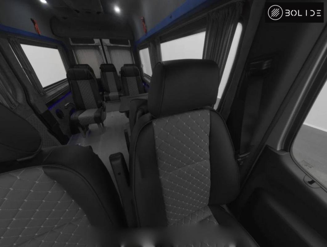 Mercedes Sprinter - Photo 24