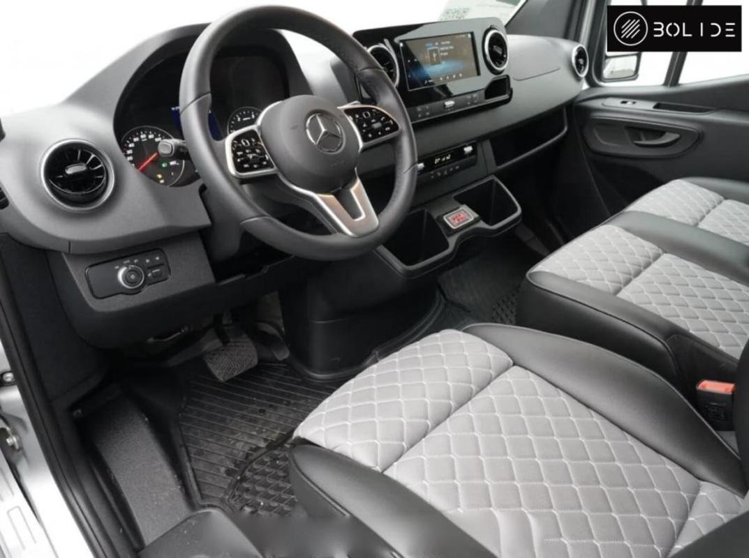 Mercedes Sprinter - Photo 26