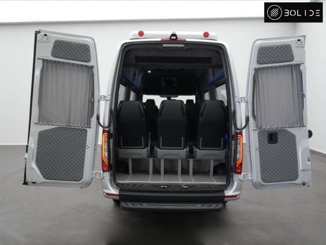 Mercedes Sprinter - Photo 36