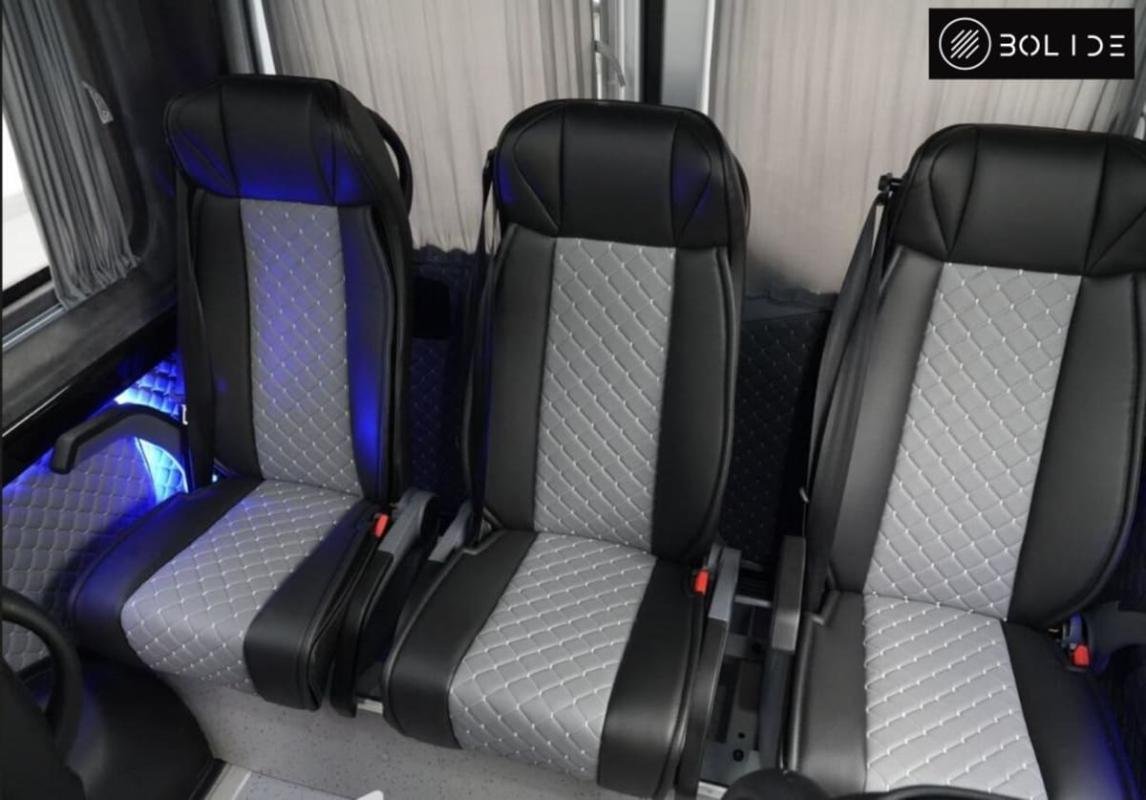 Mercedes Sprinter - Photo 39