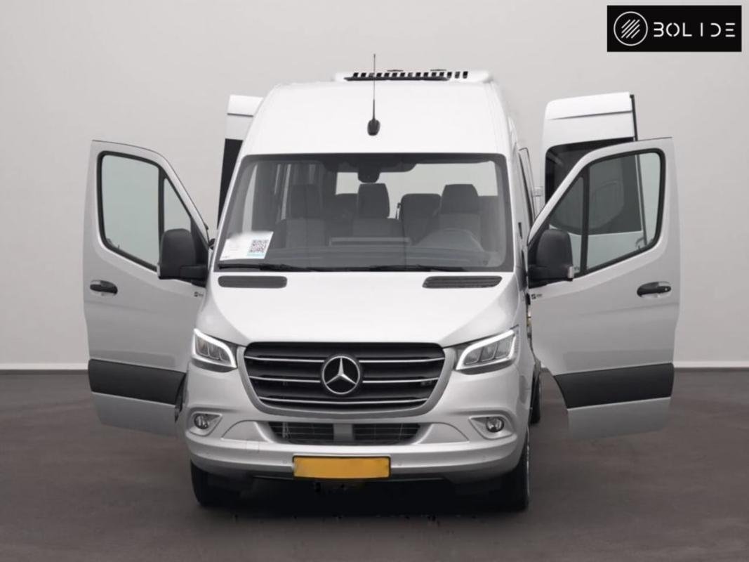 Mercedes Sprinter - Photo 10