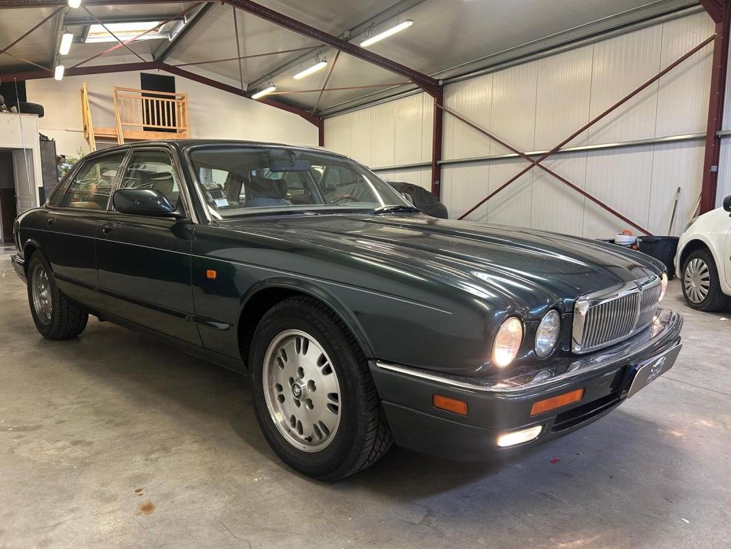 Jaguar Sovereign - Photo 6