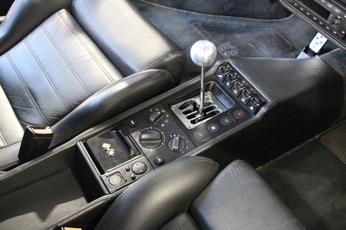 Ferrari F355 - Photo 14