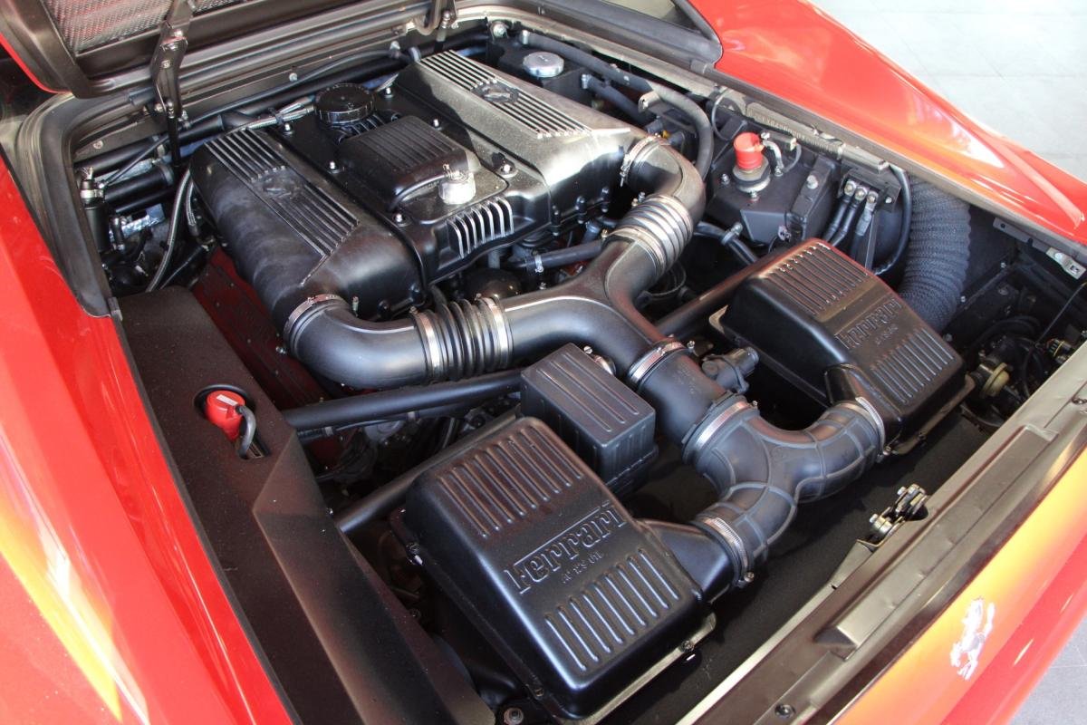 Ferrari F355 - Photo 31