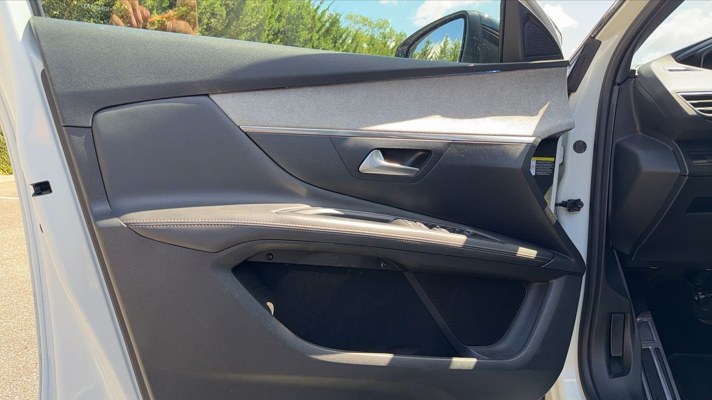 Peugeot 3008 - Photo 7