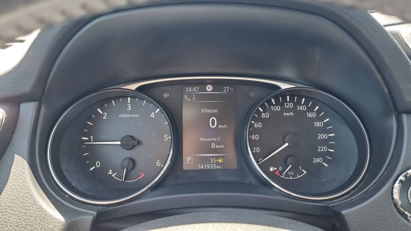 Nissan X-Trail - Photo 12