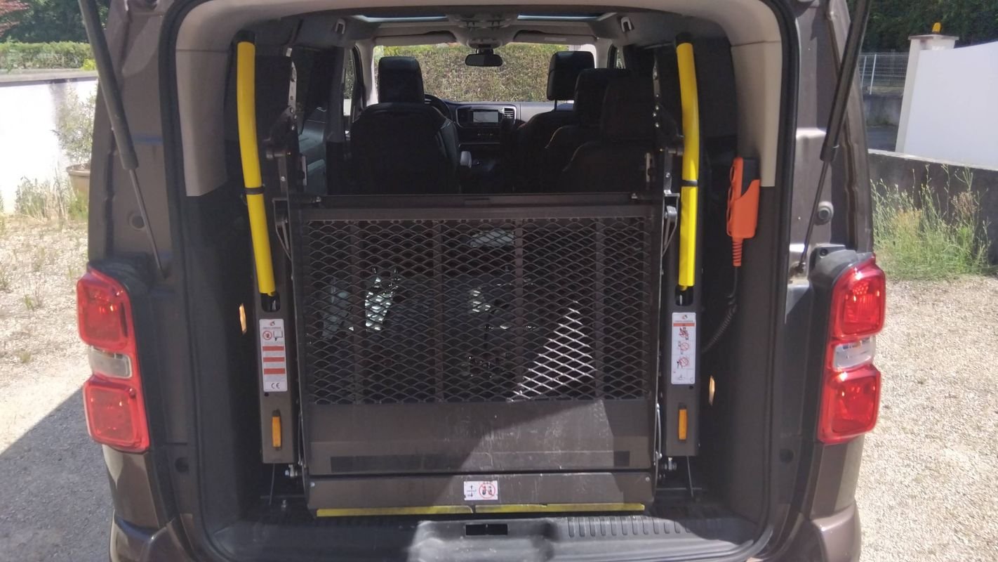 Peugeot Traveller - Photo 14