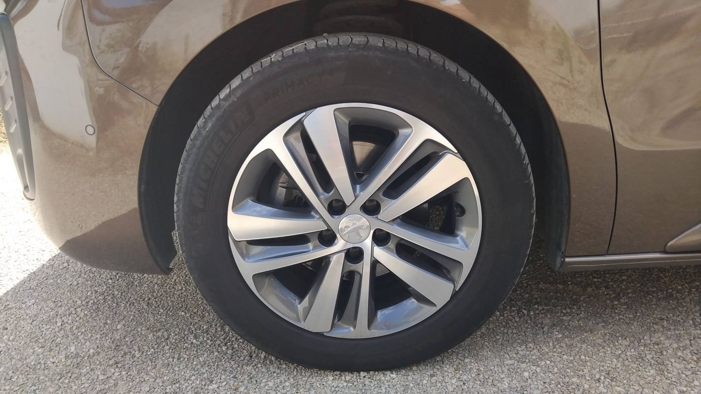 Peugeot Traveller - Photo 18