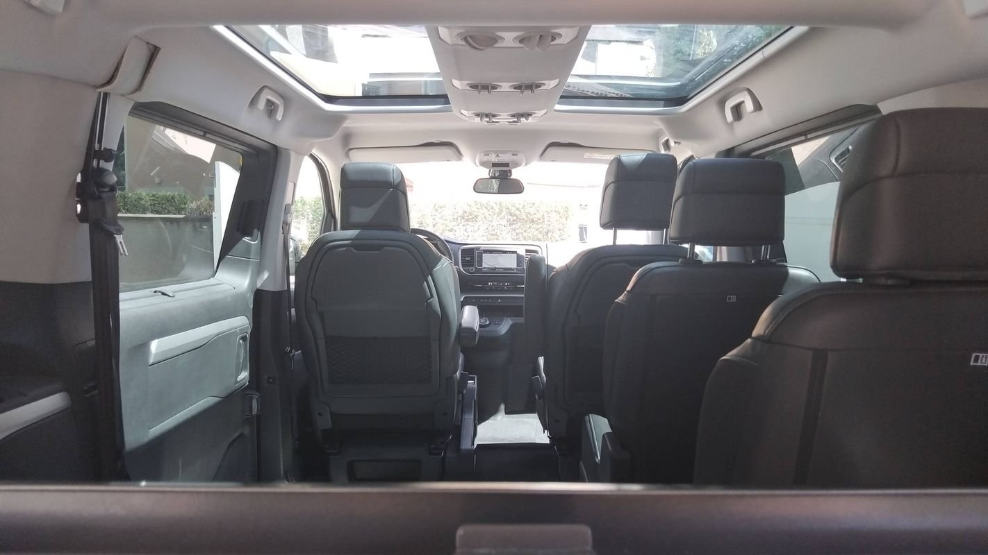 Peugeot Traveller - Photo 29