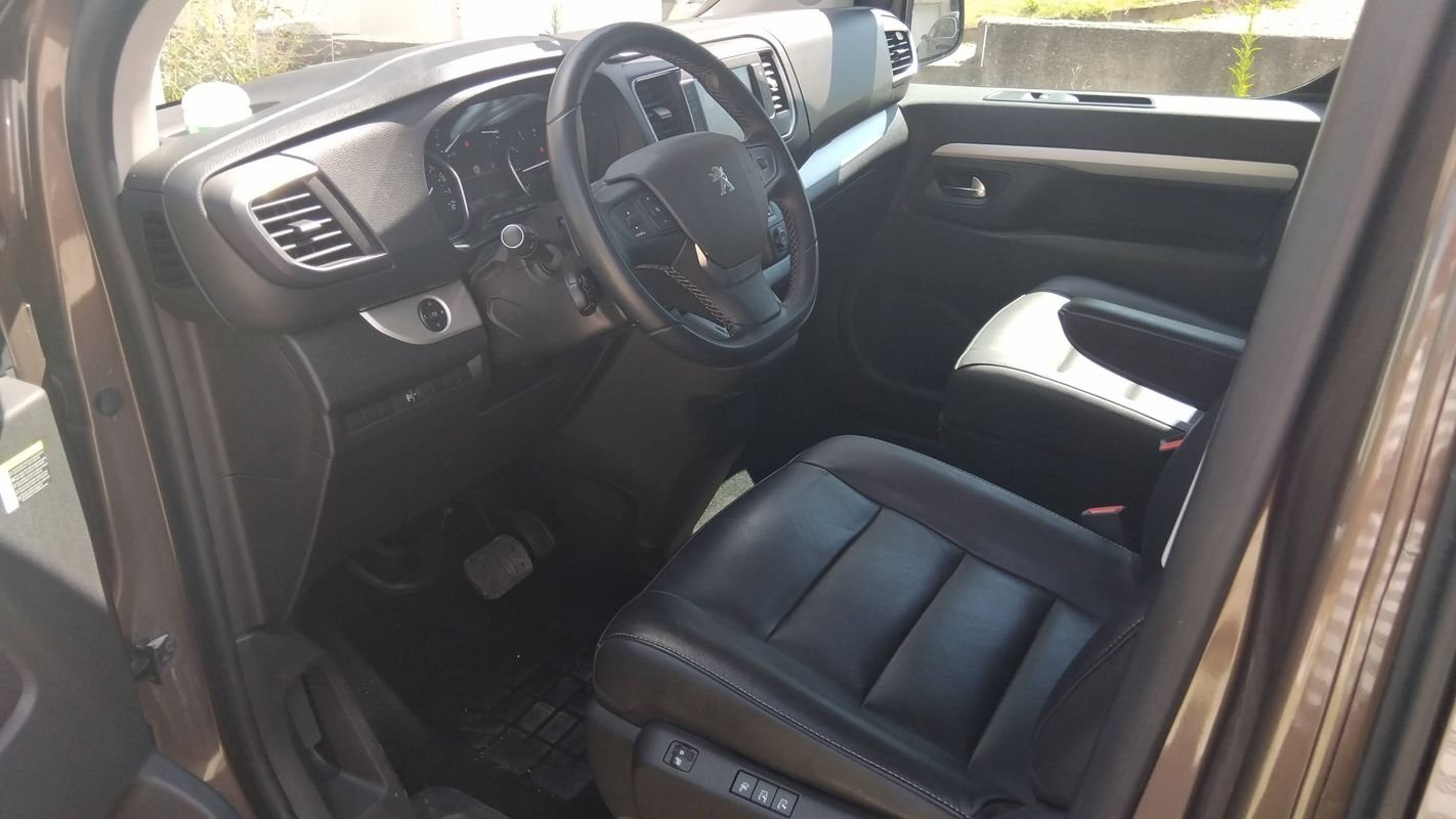 Peugeot Traveller - Photo 8