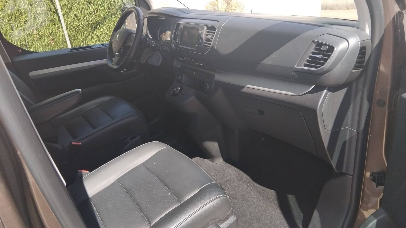 Peugeot Traveller - Photo 10