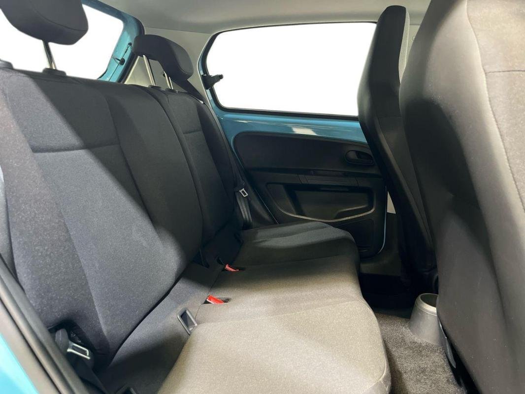 Volkswagen E-Up! - Photo 23