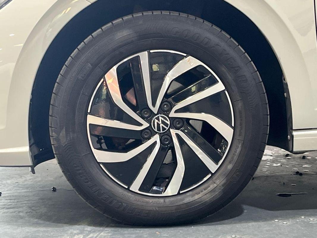 Volkswagen Polo - Photo 28