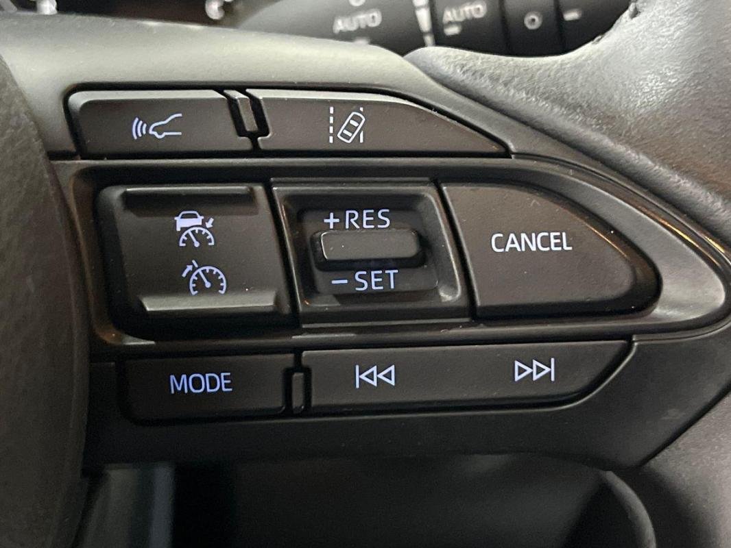 Toyota Yaris - Photo 21