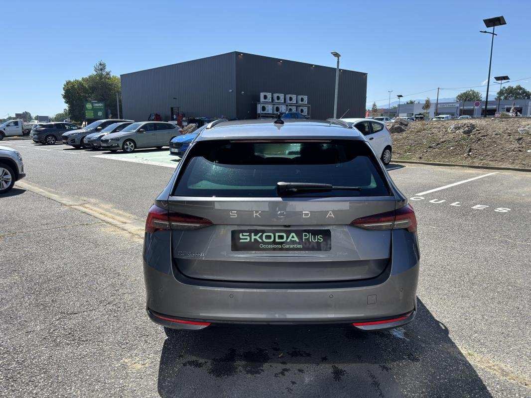 Skoda Octavia - Photo 4