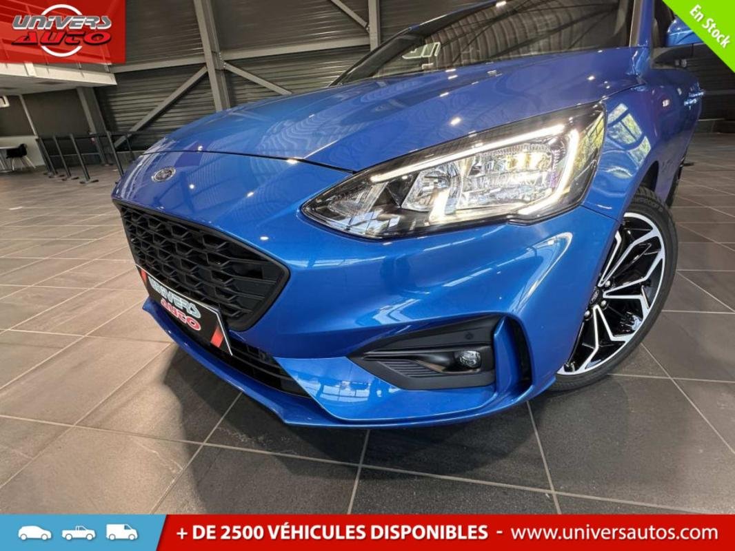Ford Focus - Photo 2