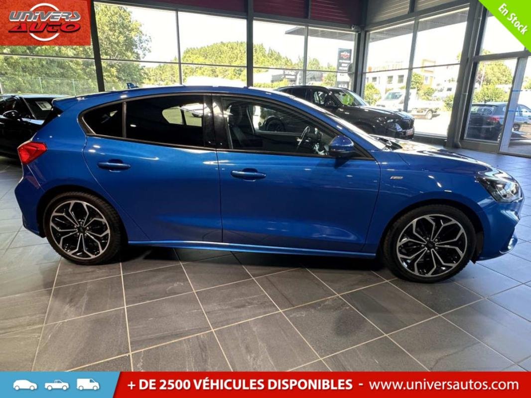 Ford Focus - Photo 4