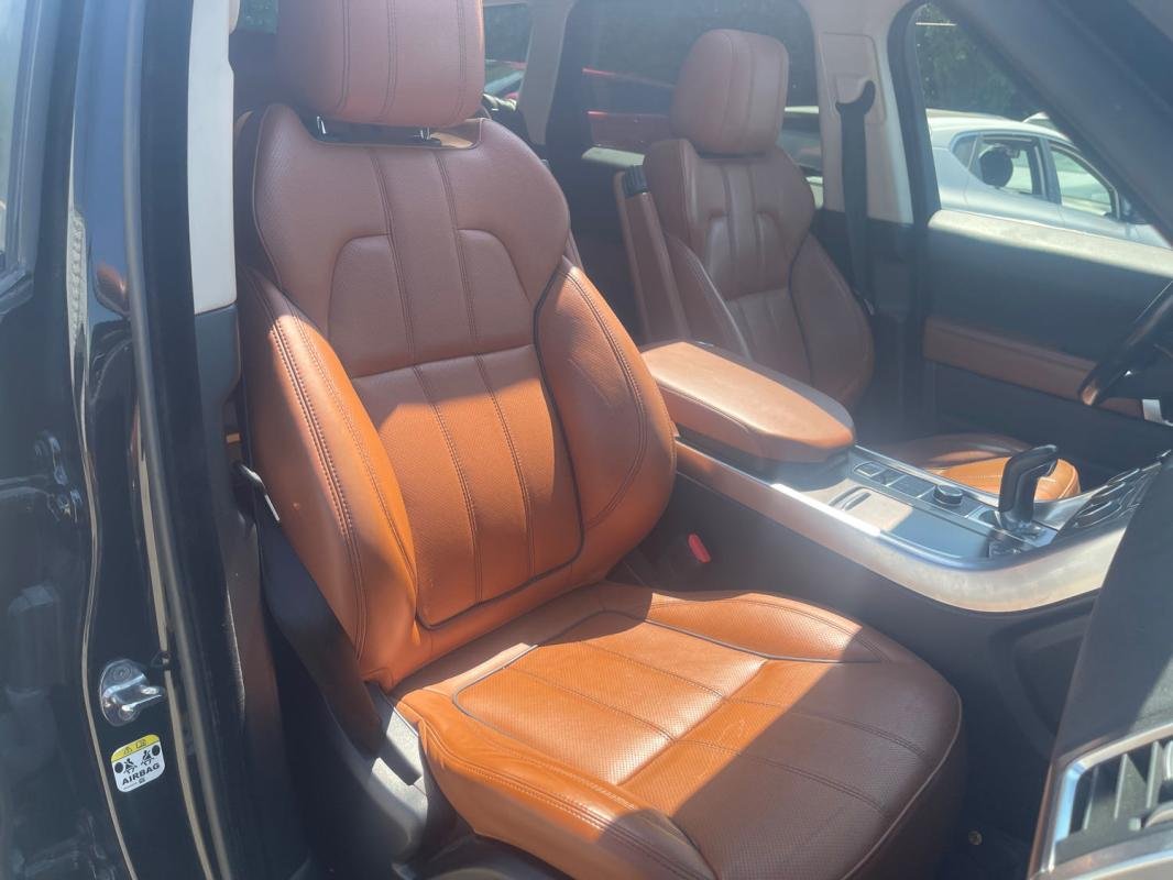 Land Rover Range Rover Sport - Photo 9