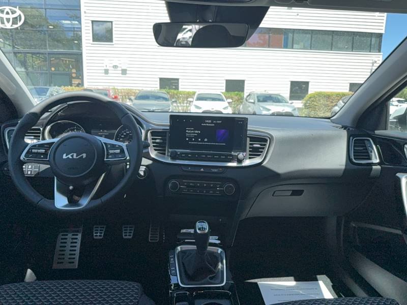 Kia Xceed - Photo 11