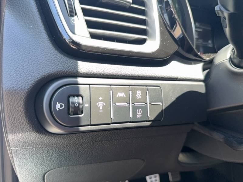 Kia Xceed - Photo 19