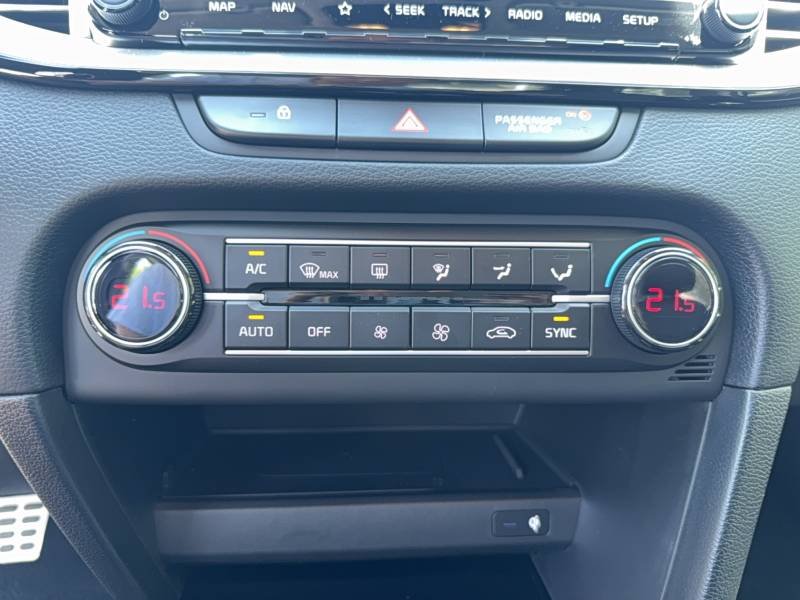 Kia Xceed - Photo 27