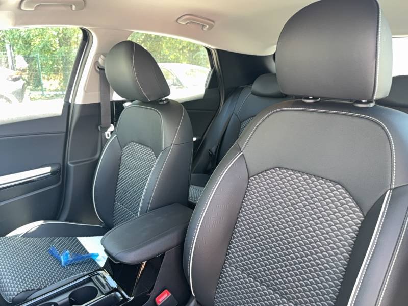 Kia Xceed - Photo 47