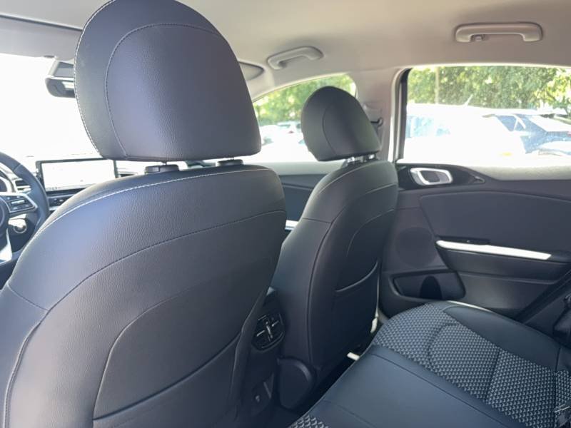 Kia Xceed - Photo 49