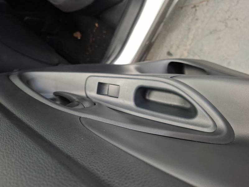 Toyota Yaris - Photo 22