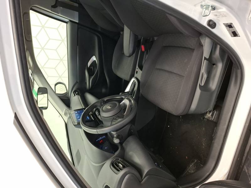 Toyota Yaris - Photo 10