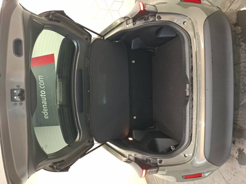 Toyota Yaris - Photo 26