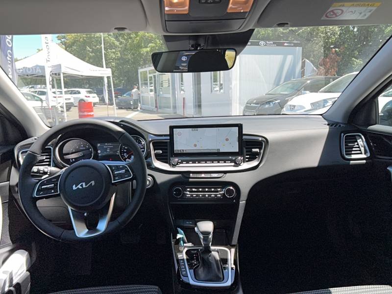 Kia CEED - Photo 11