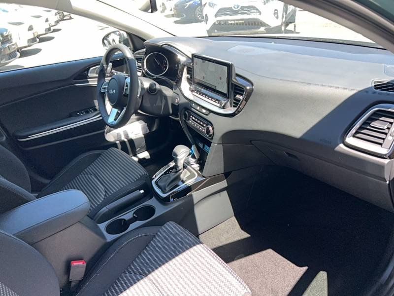 Kia CEED - Photo 12