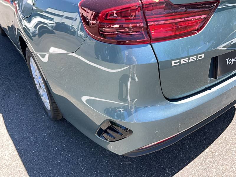 Kia CEED - Photo 20
