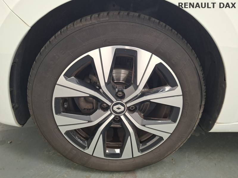 Renault Clio - Photo 21