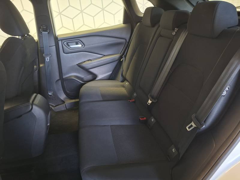Nissan Qashqai - Photo 18