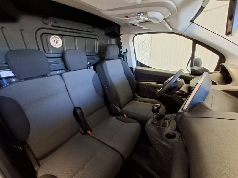 Peugeot Partner - Photo 12