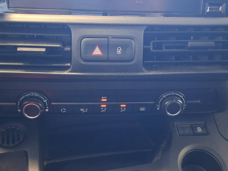 Peugeot Partner - Photo 39
