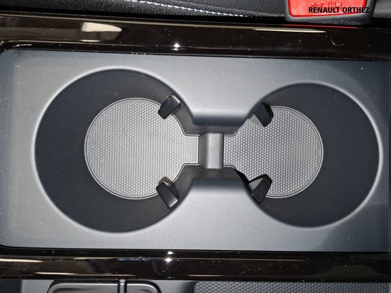 Kia Xceed - Photo 38
