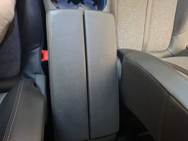 Peugeot 3008 - Photo 38