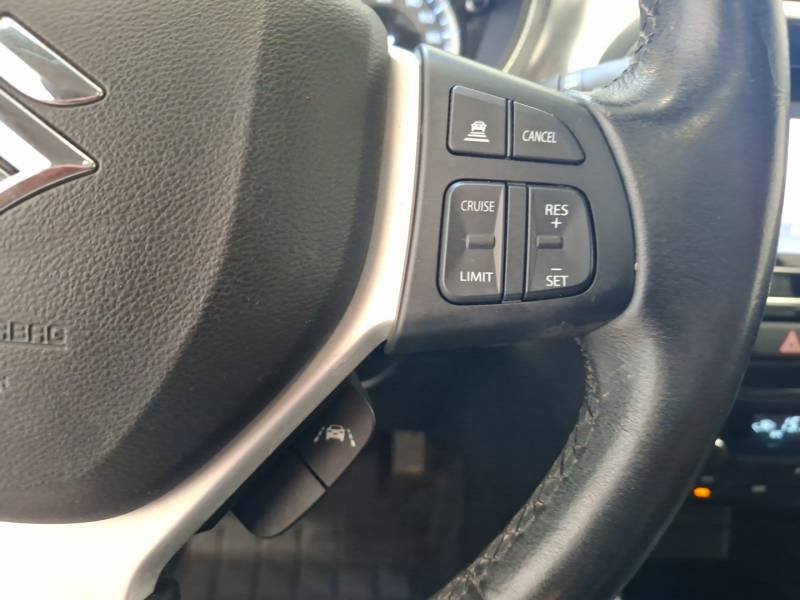 Suzuki Vitara - Photo 28