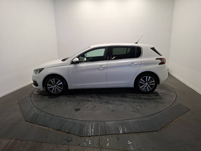 Peugeot 308 - Photo 2