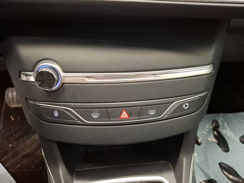Peugeot 308 - Photo 22