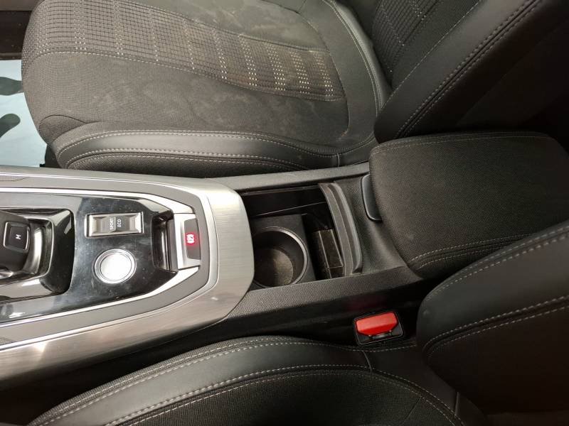 Peugeot 308 - Photo 24