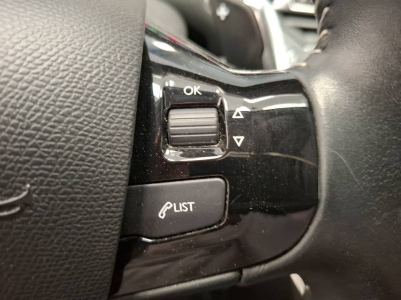 Peugeot 308 - Photo 26